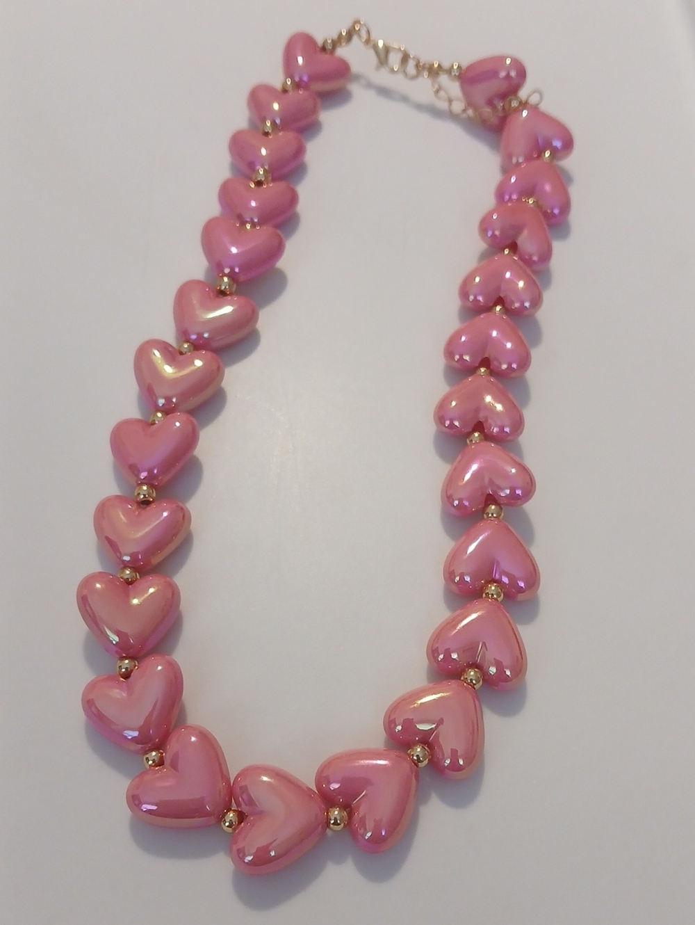 Fashion Jewelry Pink Heart Bead Necklace with Gold Accents